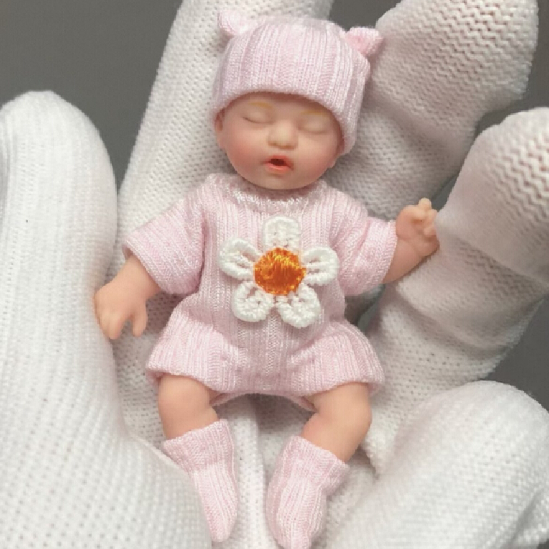 Zuru Mysterious Box Baby Ball  - đánh giá và giá Baby Clothing Accessories